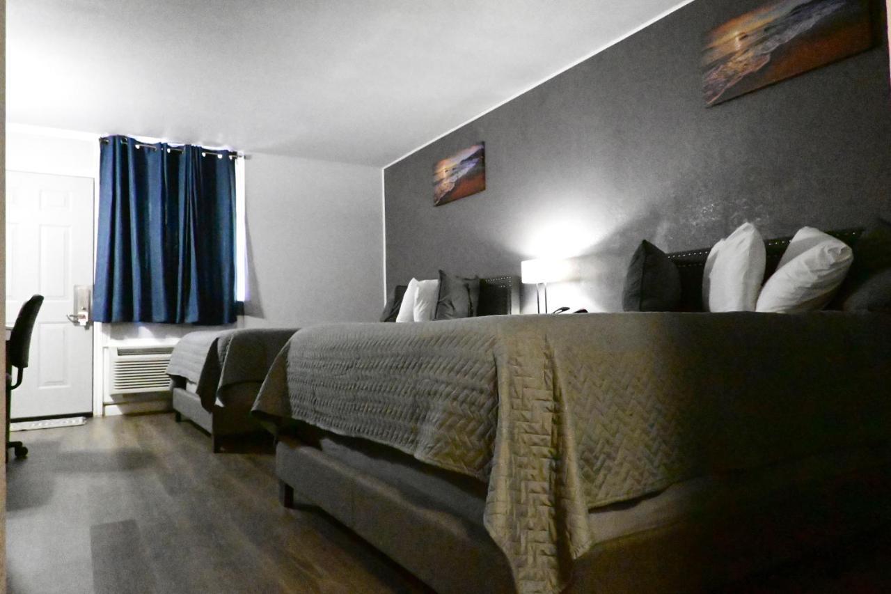 ארלינגטון R Nite Star Inn And Suites -Home Of The Cowboys & Rangers מראה חיצוני תמונה