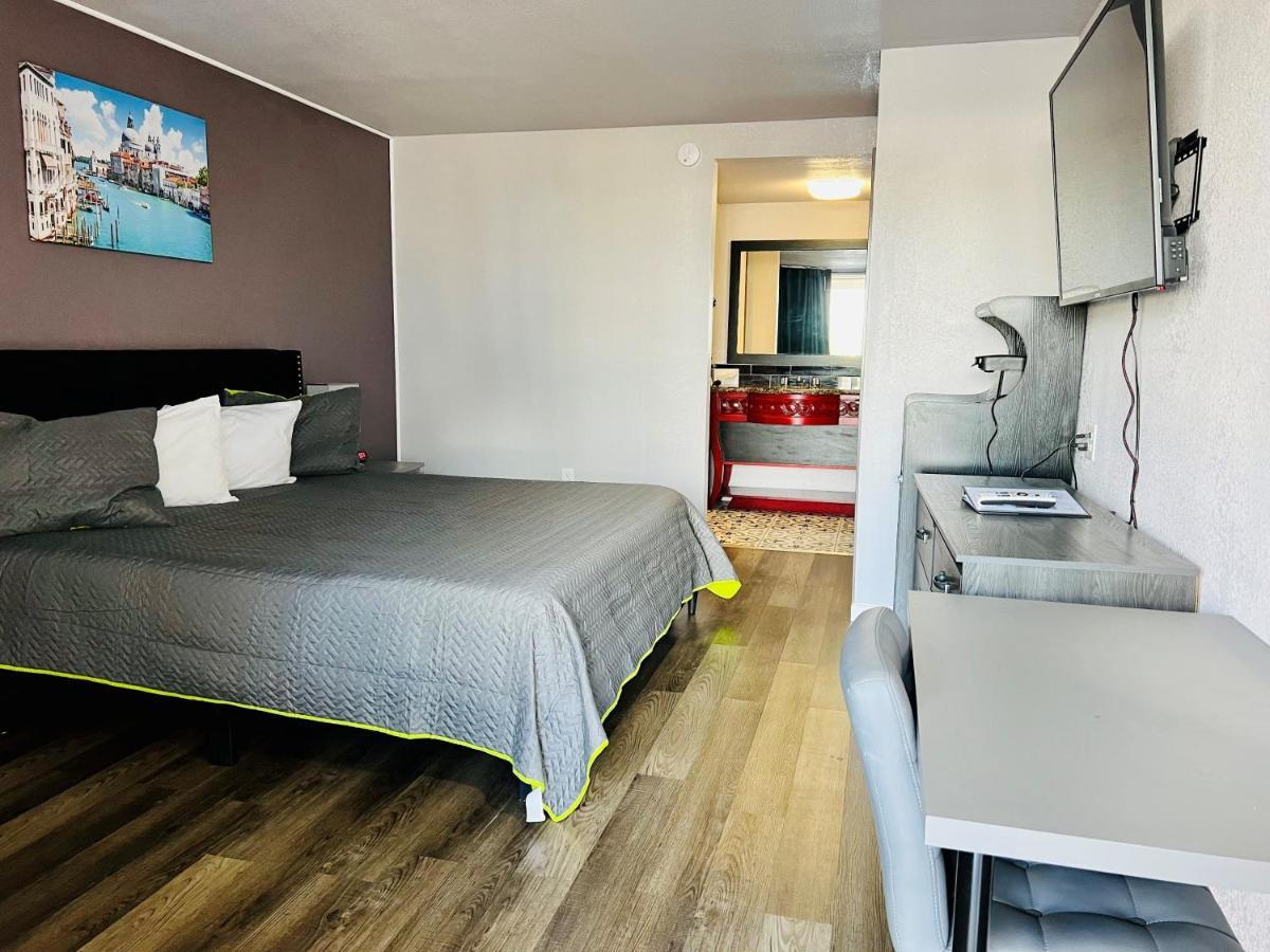 ארלינגטון R Nite Star Inn And Suites -Home Of The Cowboys & Rangers מראה חיצוני תמונה