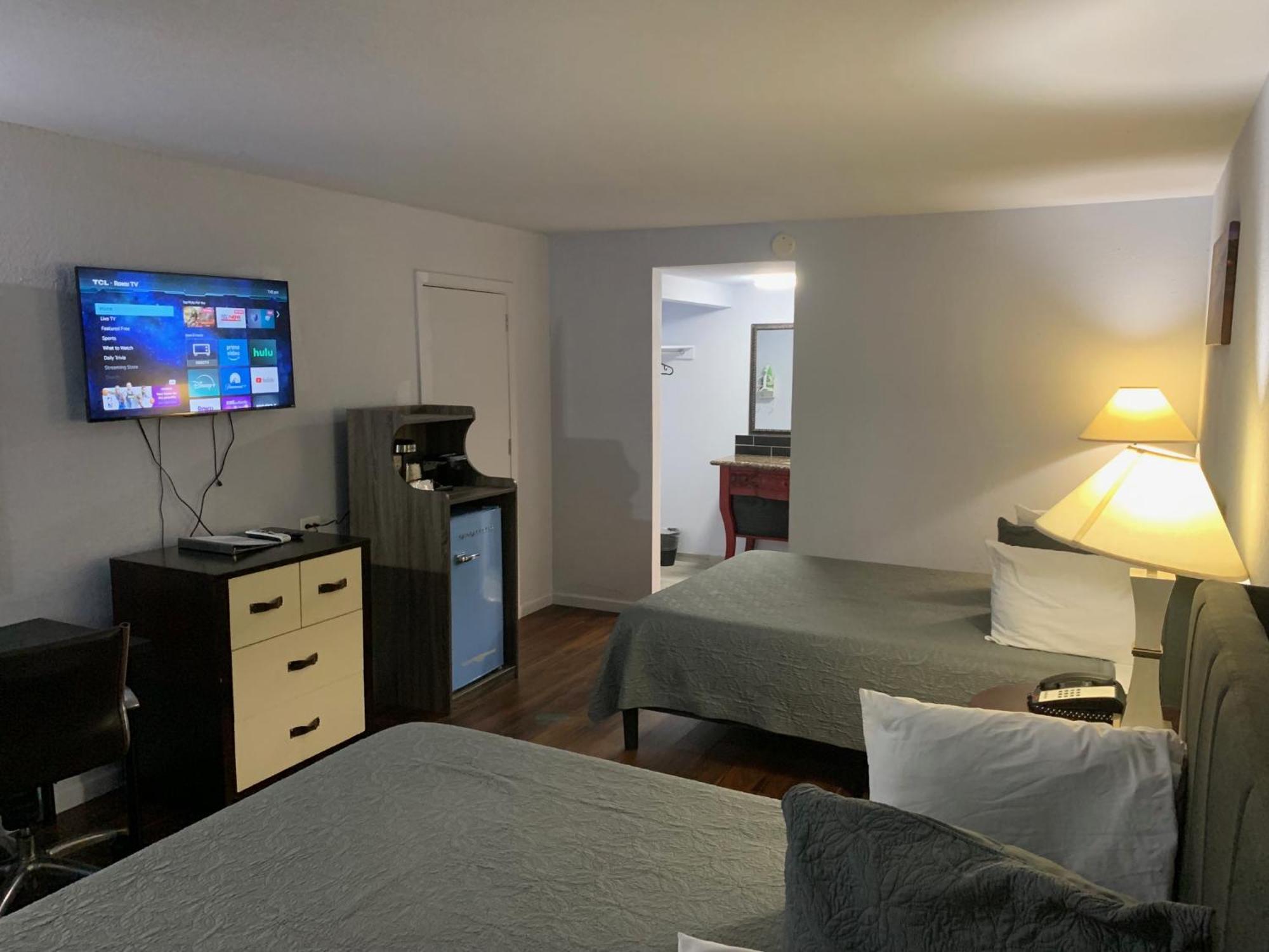ארלינגטון R Nite Star Inn And Suites -Home Of The Cowboys & Rangers מראה חיצוני תמונה